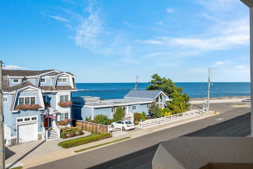 Photo of 700 First Avenue #305, Avalon, NJ 08202 (MLS # 252552)
