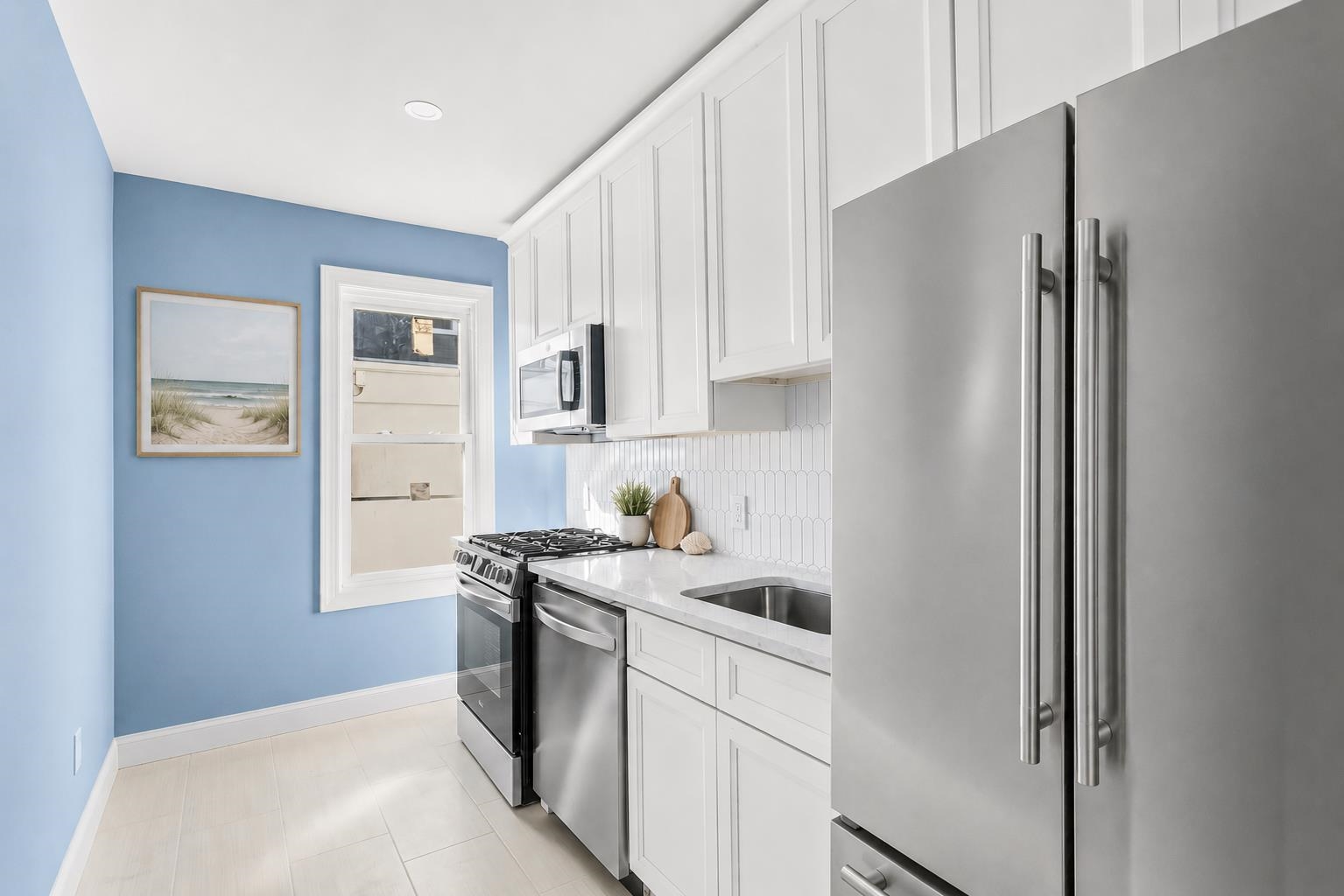 233 E Juniper Avenue 2