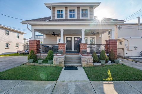 Photo of 220 E 21st Avenue, North Wildwood, NJ 08260 (MLS # 250902)