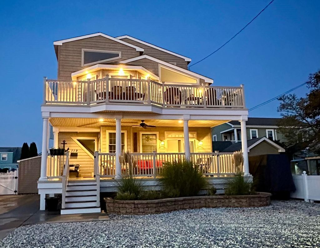 Photo of 119 E 9th Avenue, North Wildwood, NJ 08260 (MLS # 253127)