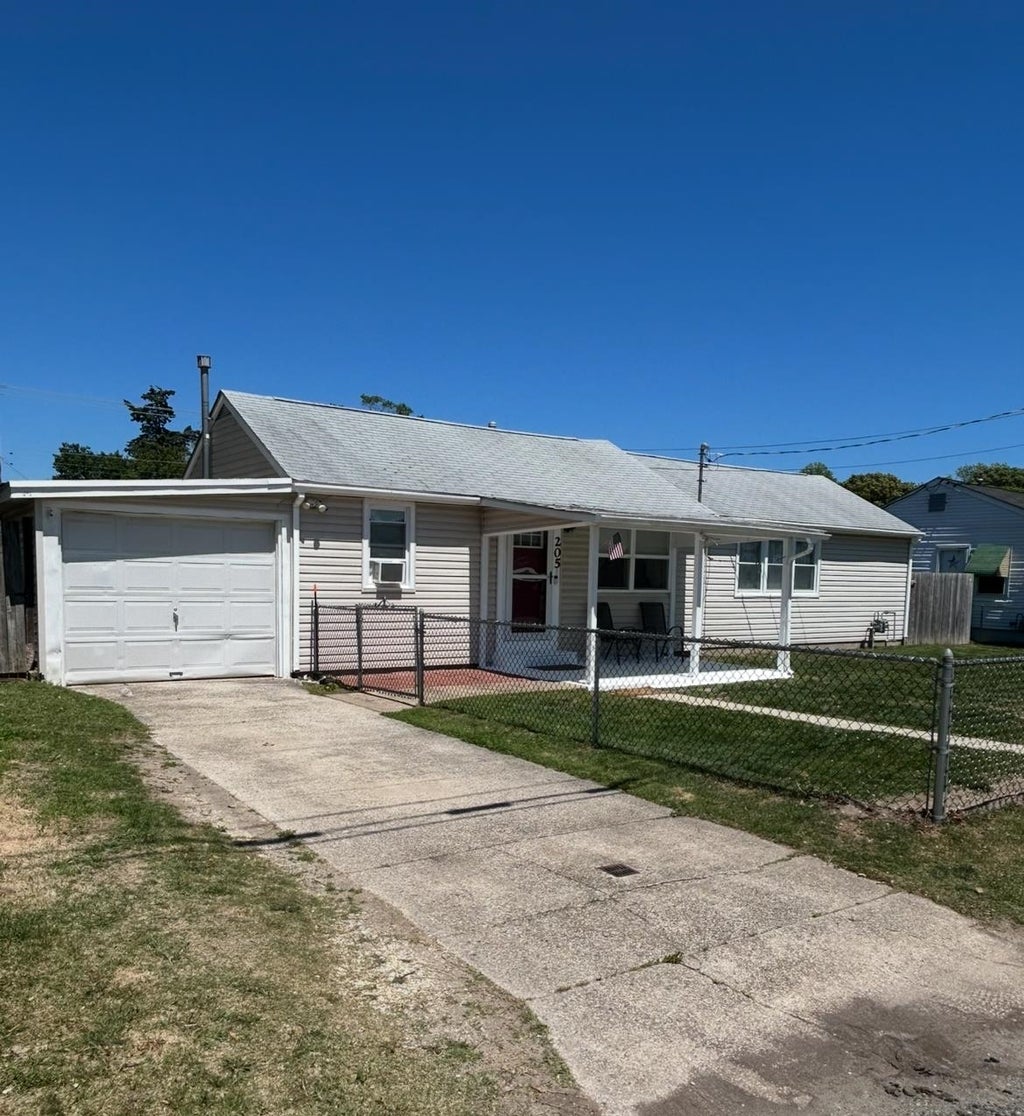 Photo of 205 Bentz Avenue, Villas, NJ 08251 (MLS # 262034)