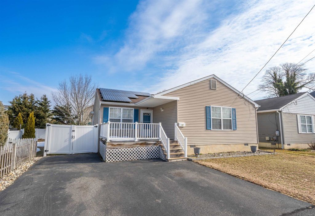 Photo of 14 W Atlantic Avenue, Cape May Court House, NJ 08210 (MLS # 260482)