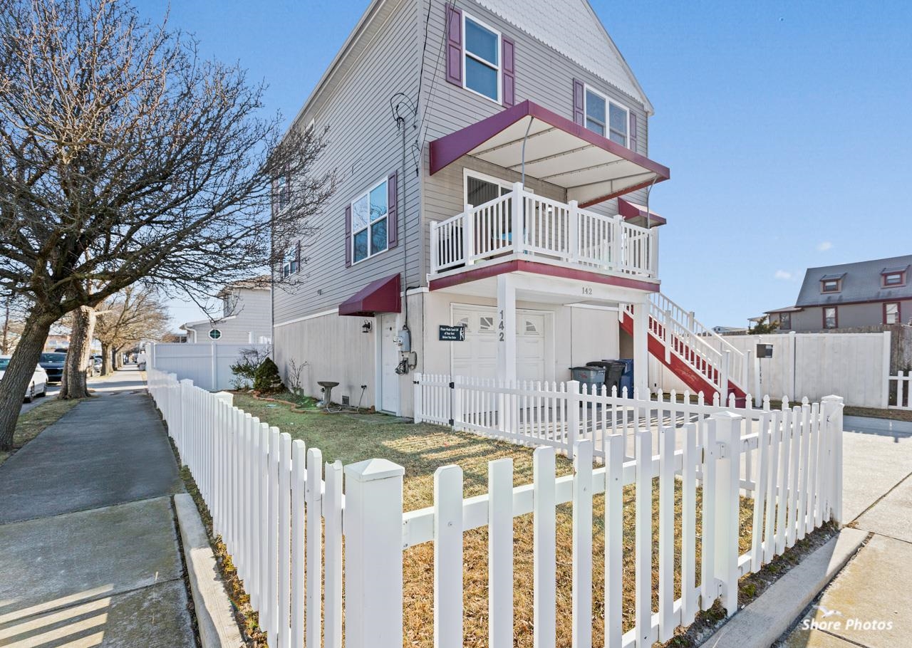 142 W Montgomery Avenue, Wildwood, New Jersey image 3