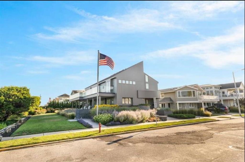 Photo of 103 116 Street, Stone Harbor, NJ 08247 (MLS # 260228)