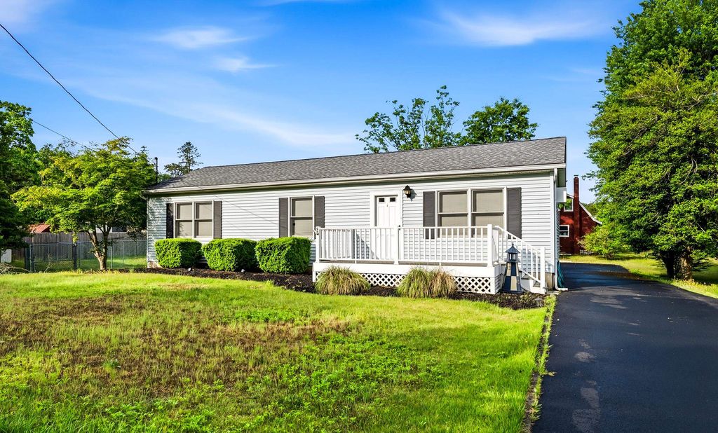 Photo of 141 Woodbine Oceanview Road, Ocean View, NJ 08230 (MLS # 261477)