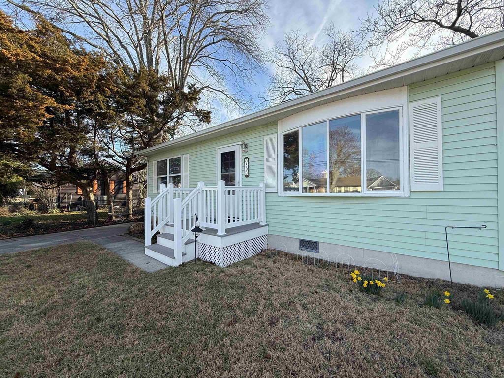 Photo of 503 Howland Avenue, North Cape May, NJ 08204 (MLS # 260642)