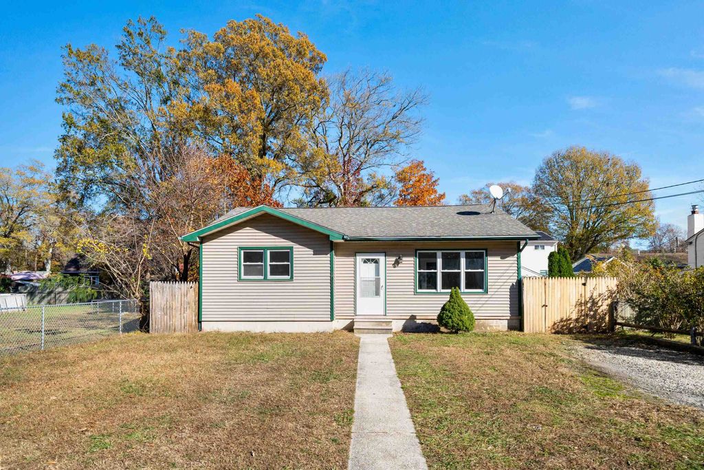 Photo of 127 Sheridan Drive, Erma, NJ 08204 (MLS # 261491)