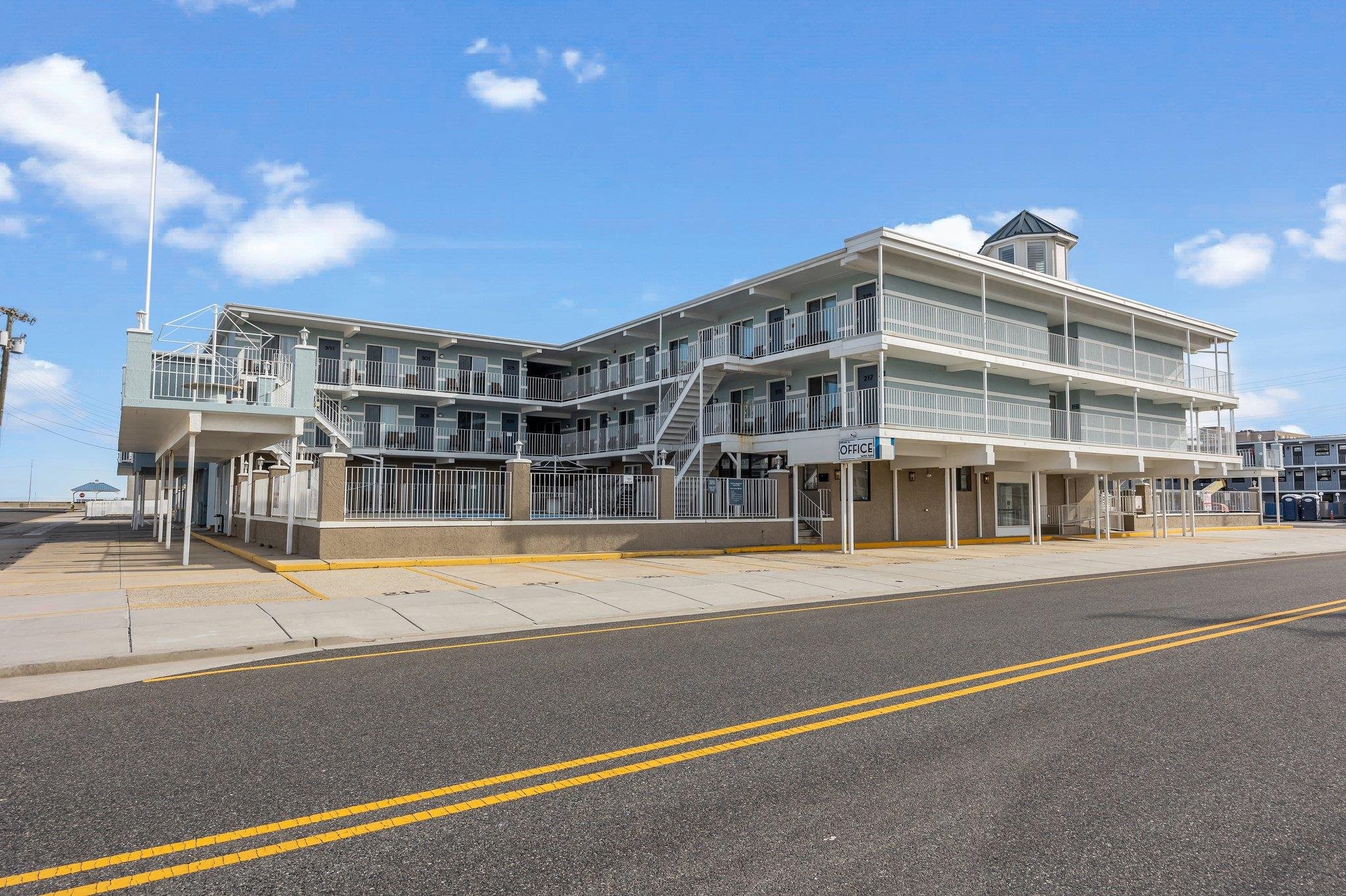 301-309 Ocean Avenue #305, North Wildwood, New Jersey image 2
