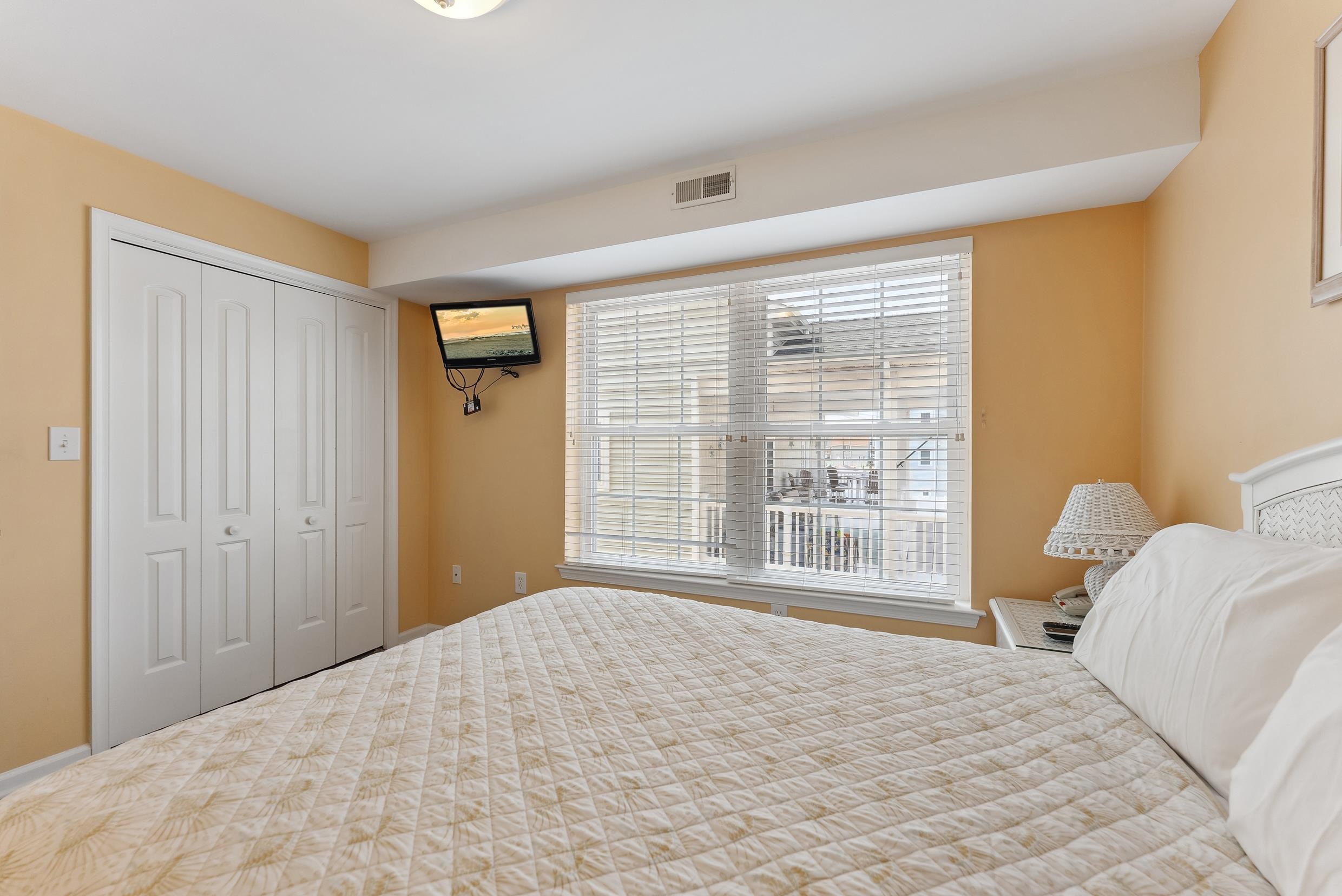 106 W Spruce Avenue #105, North Wildwood, New Jersey image 7