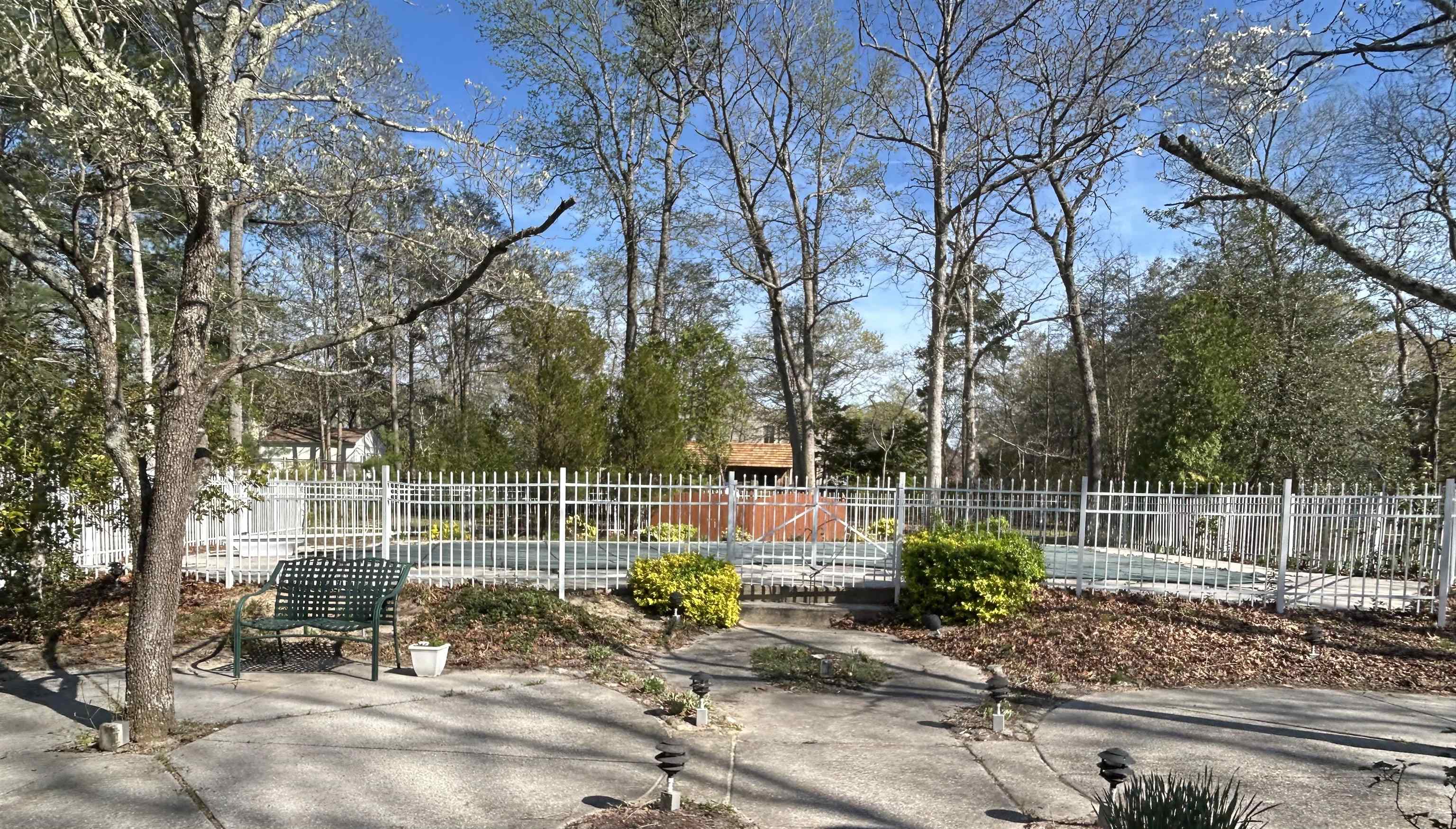 2 New Vernon Avenue