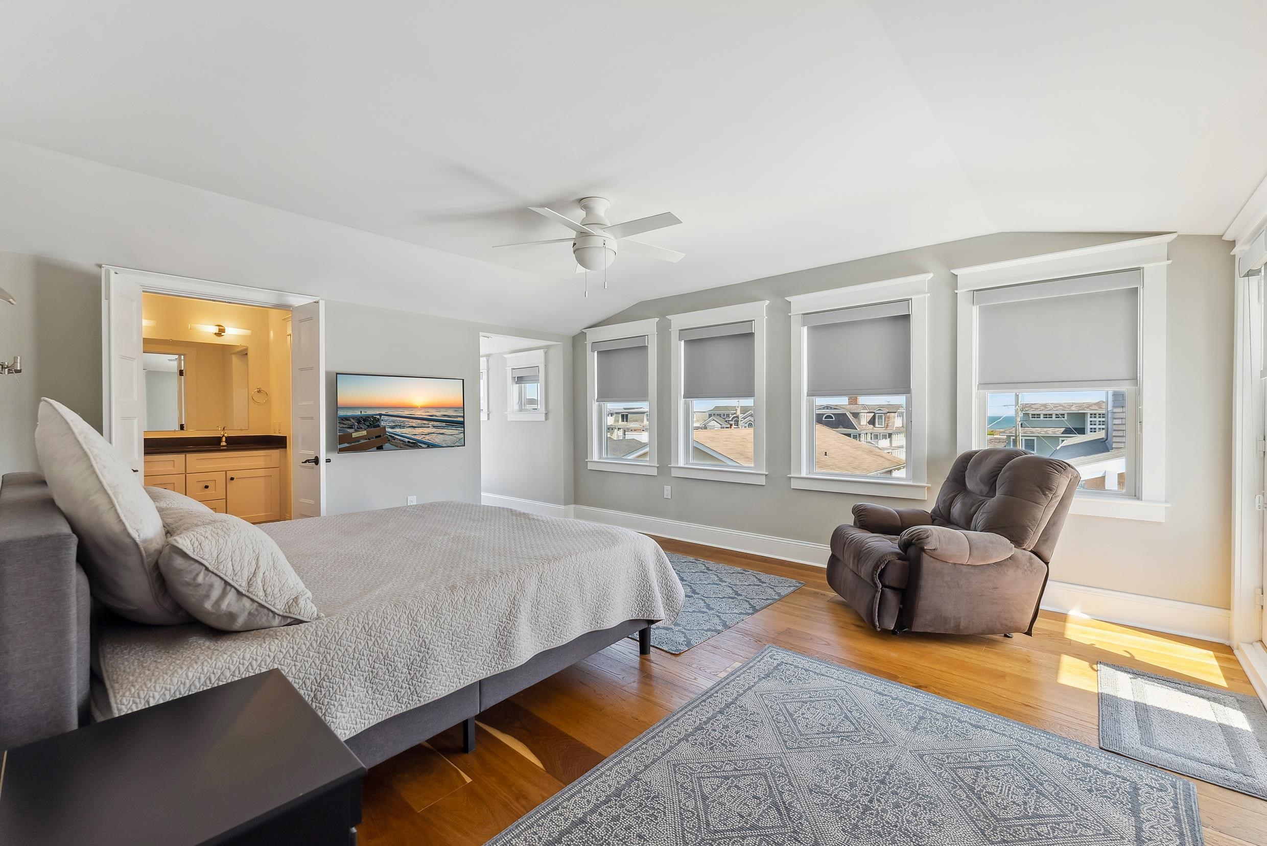 25 W 32nd Street, Avalon, New Jersey image 22