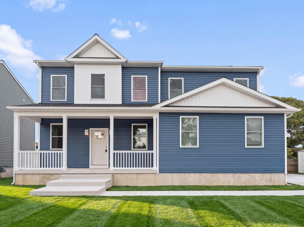 Photo of 205 E Bates Avenue, Villas, NJ 08251 (MLS # 262938)