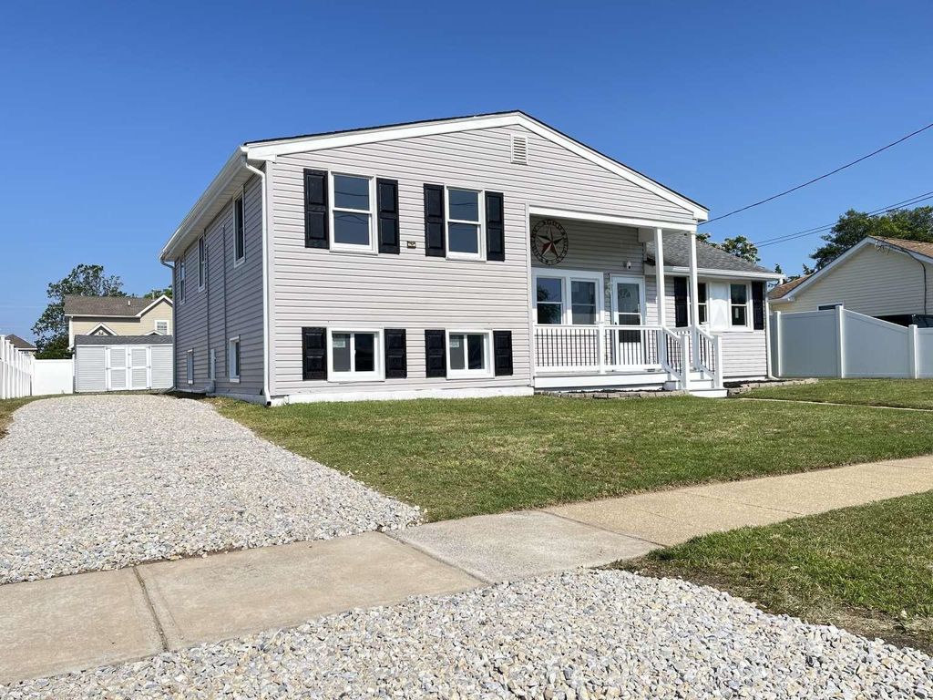 Photo of 712 Indian Avenue, North Cape May, NJ 08204 (MLS # 260510)
