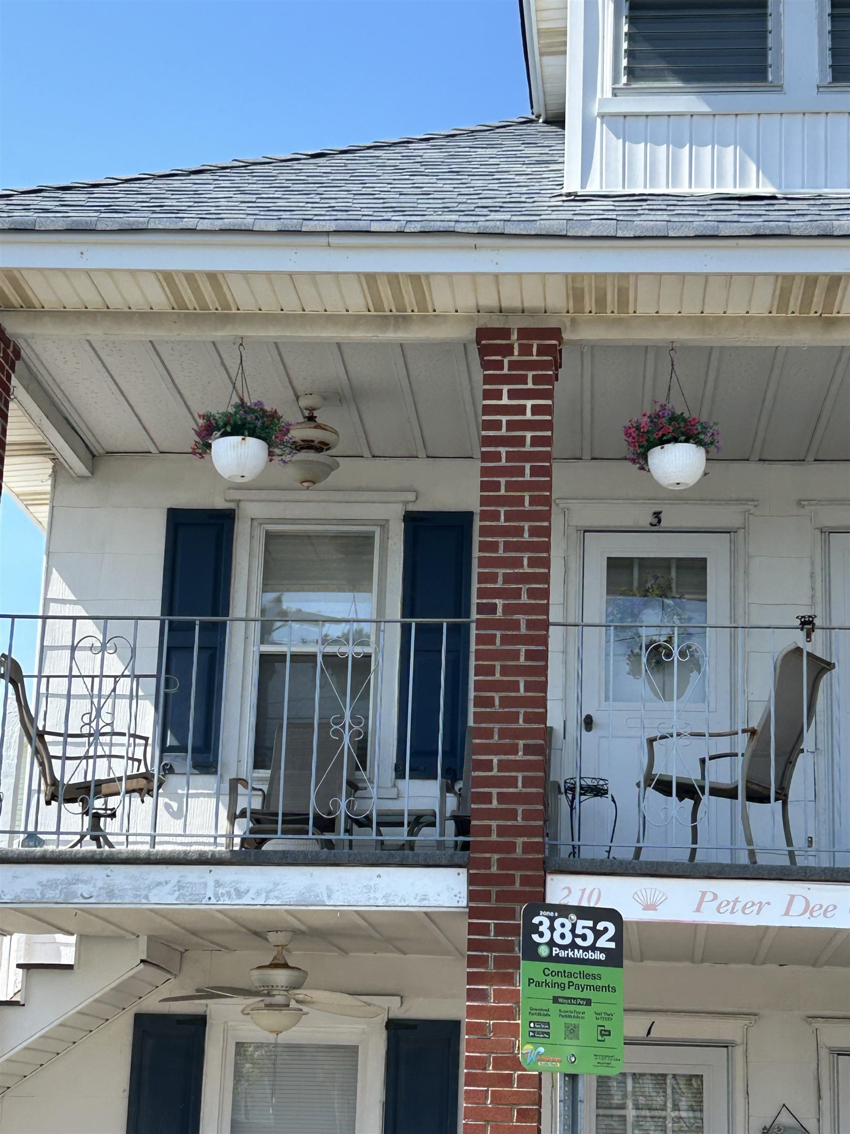210 E Hand Avenue 3