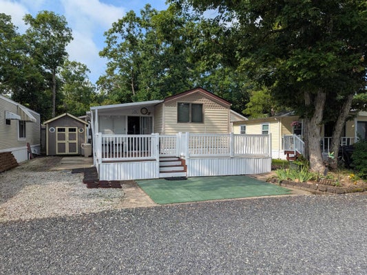 18 GOLDEN LN, VILLAS, NJ 08251 - Image cd00dd4fe6df3c839f267d37f598f855/2832849798