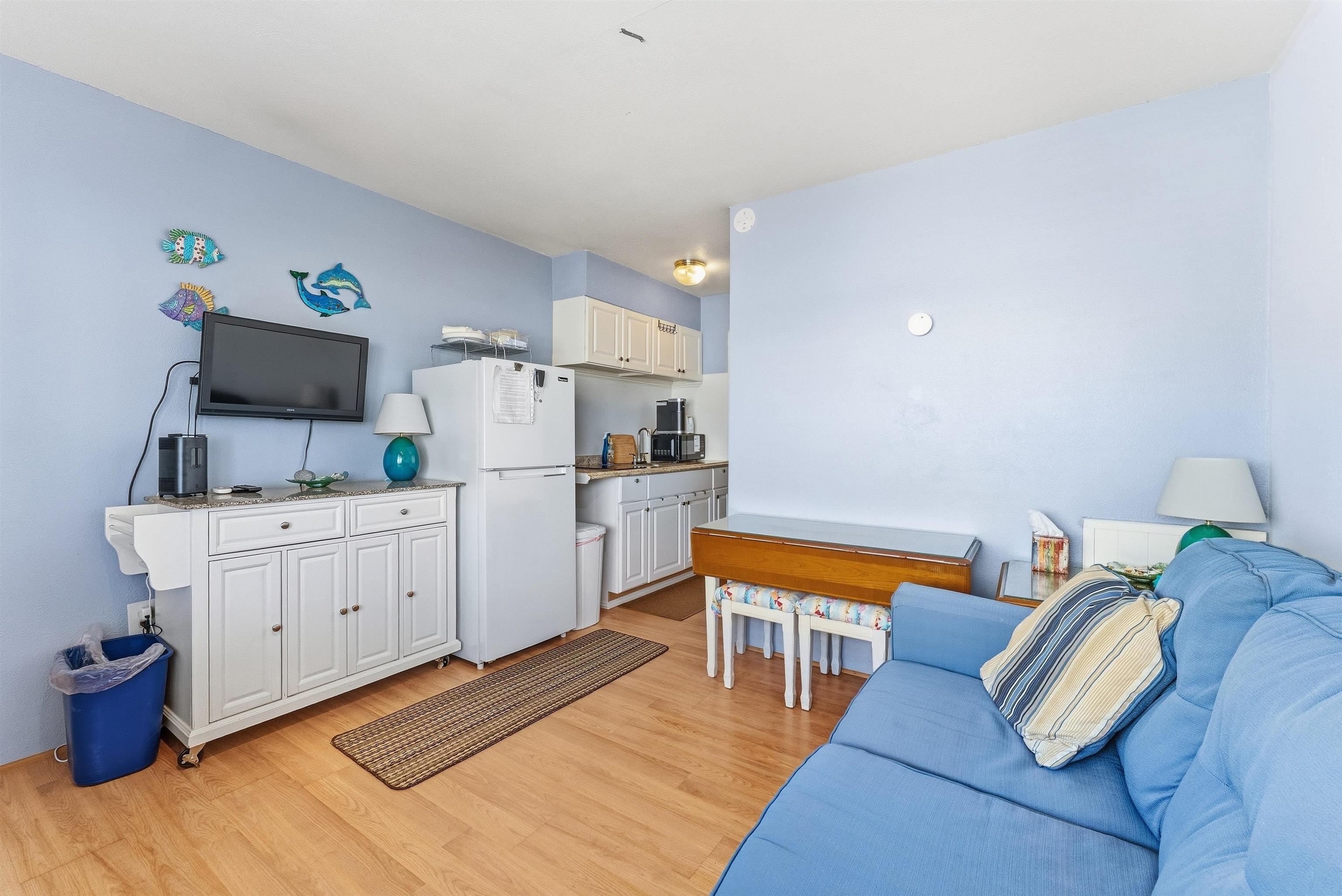 509 E 12th Avenue 7