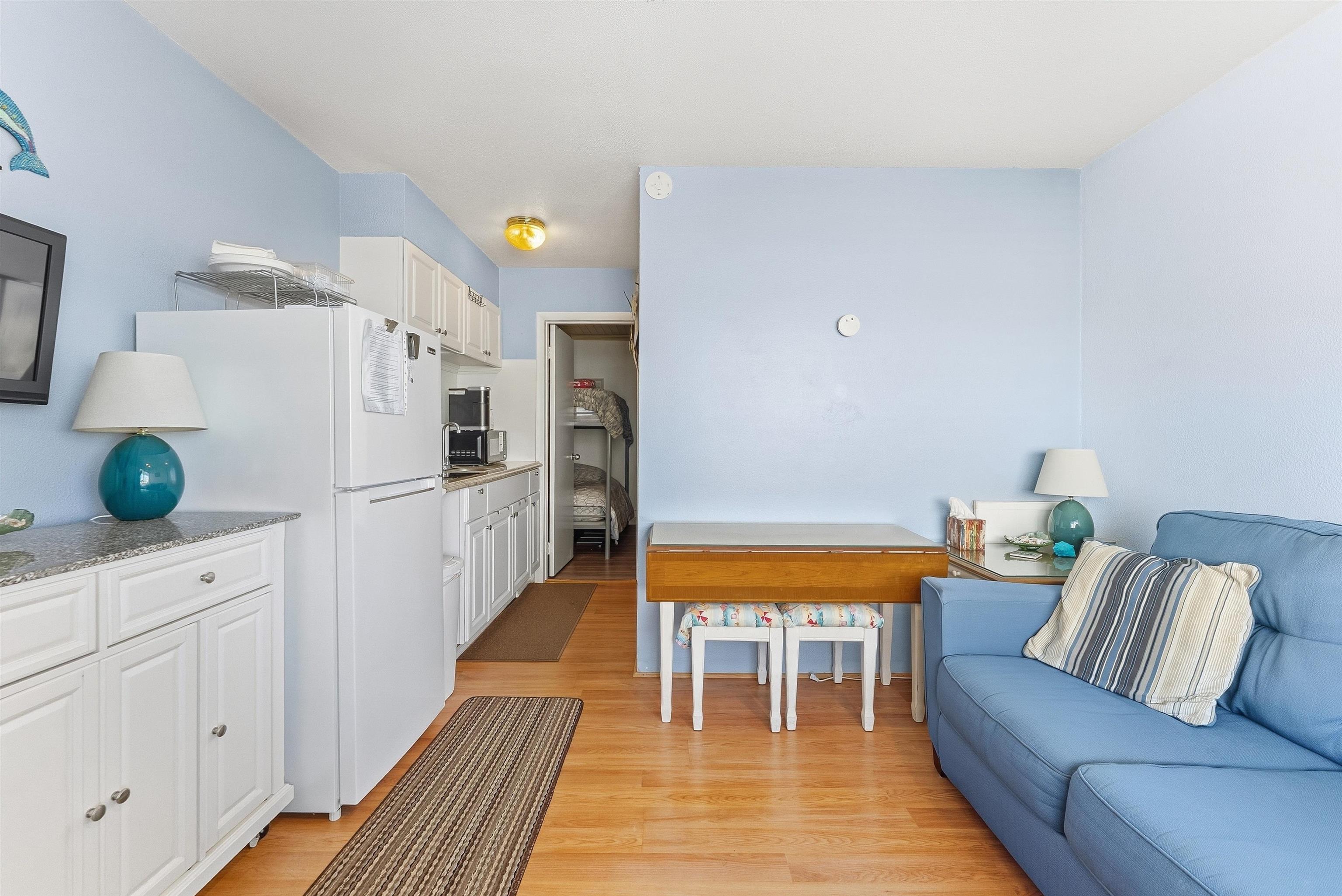 509 E 12th Avenue 7