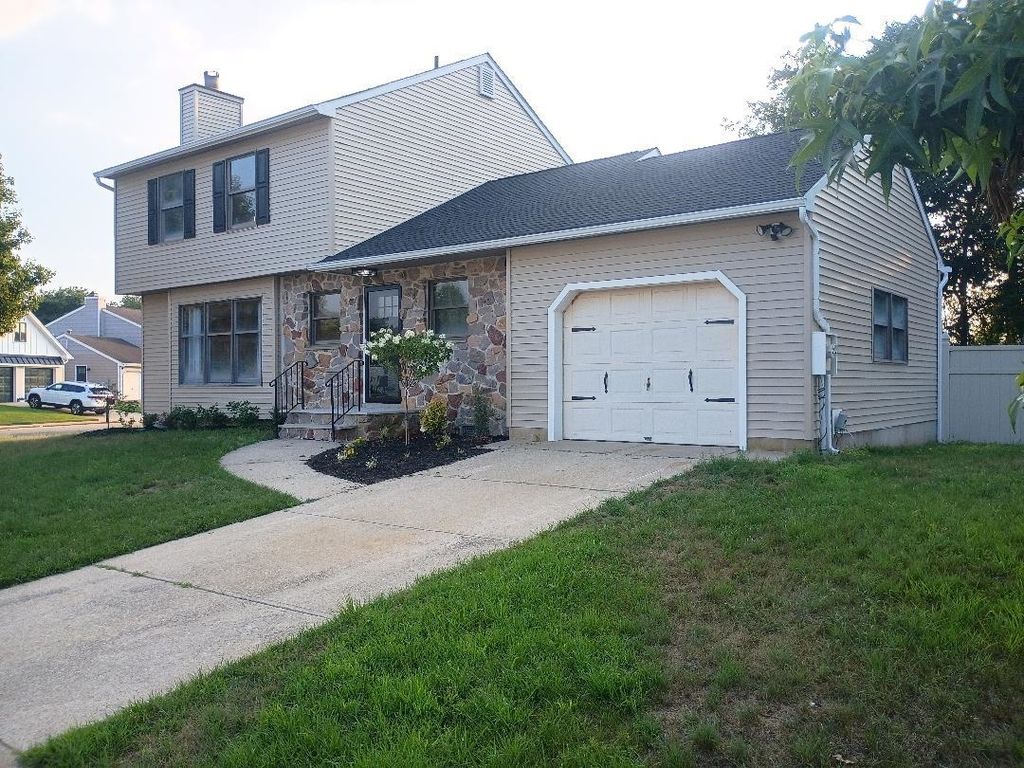 Photo of 2 Boothbay Drive, Lower Township, NJ 08204 (MLS # 261552)