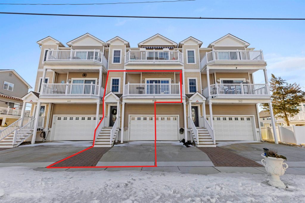 Photo of 510 W Burk Avenue #B, Wildwood, NJ 08260 (MLS # 260276)