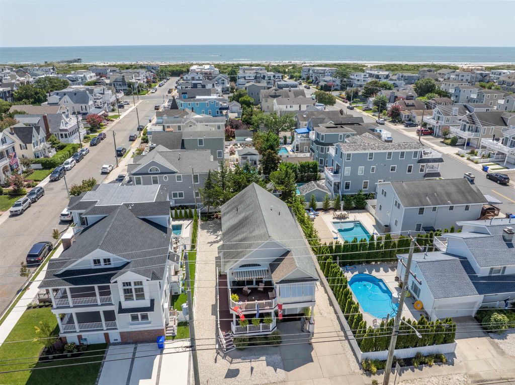 Photo of 3429 Dune Drive, Avalon, NJ 08202 (MLS # 252681)