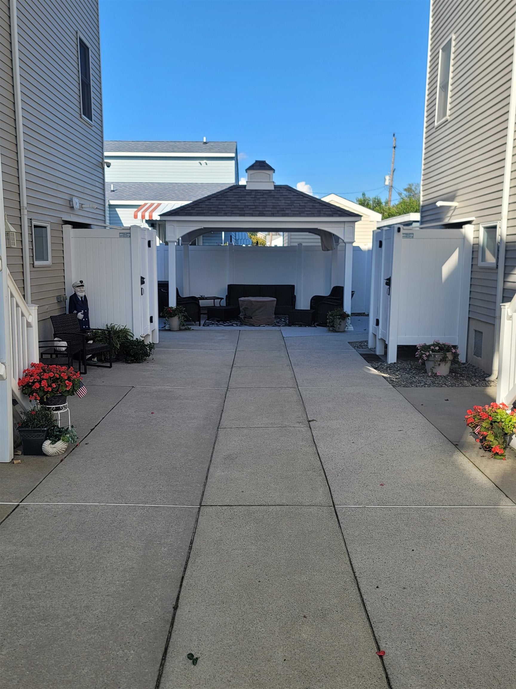 141 W Cresse Avenue 2