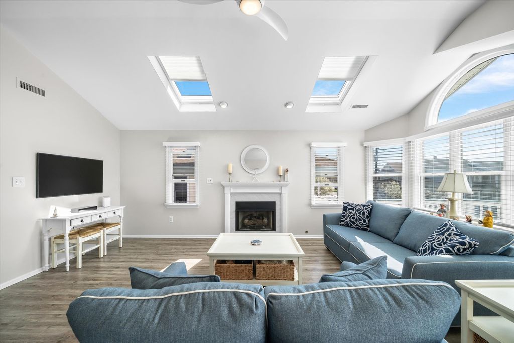 Photo of 616 Ocean Avenue #616, Ocean City, NJ 08226 (MLS # 261166)