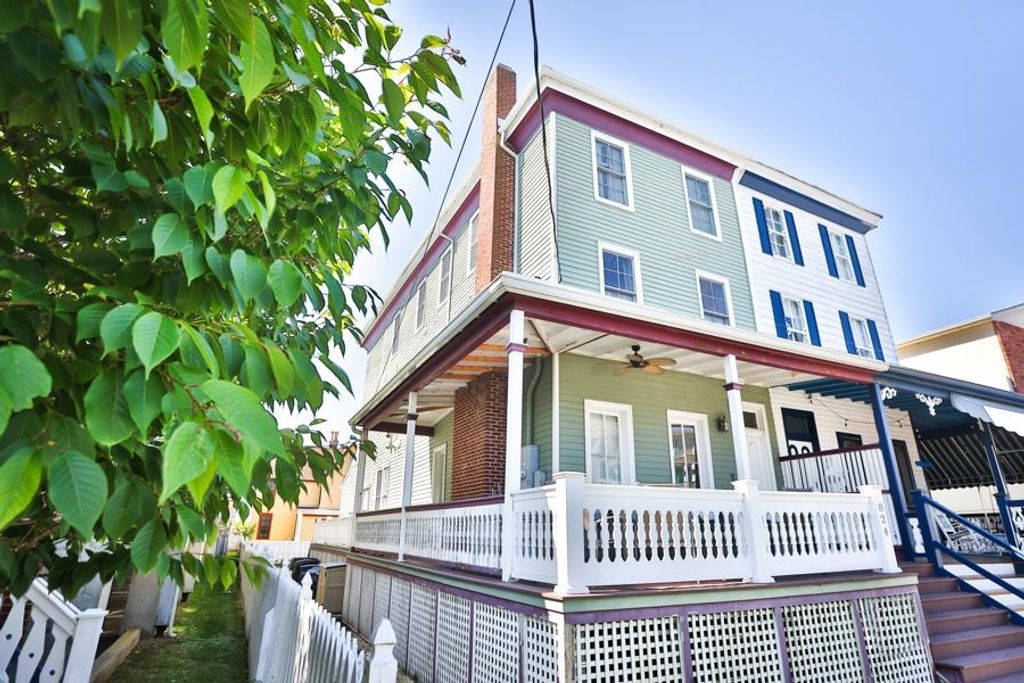 Photo of 824 Stockton Avenue, Cape May, NJ 08204 (MLS # 253231)