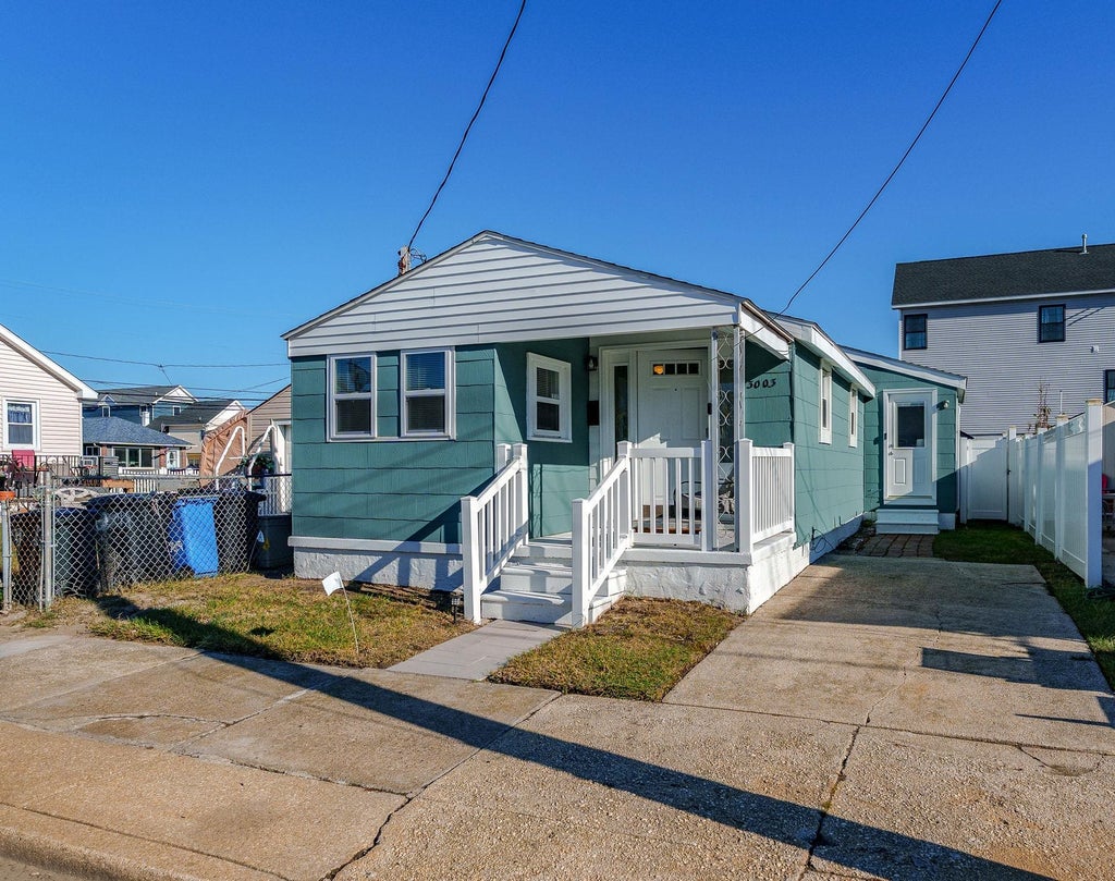 Photo of 3003 Hudson Avenue, Wildwood, NJ 08260 (MLS # 262895)