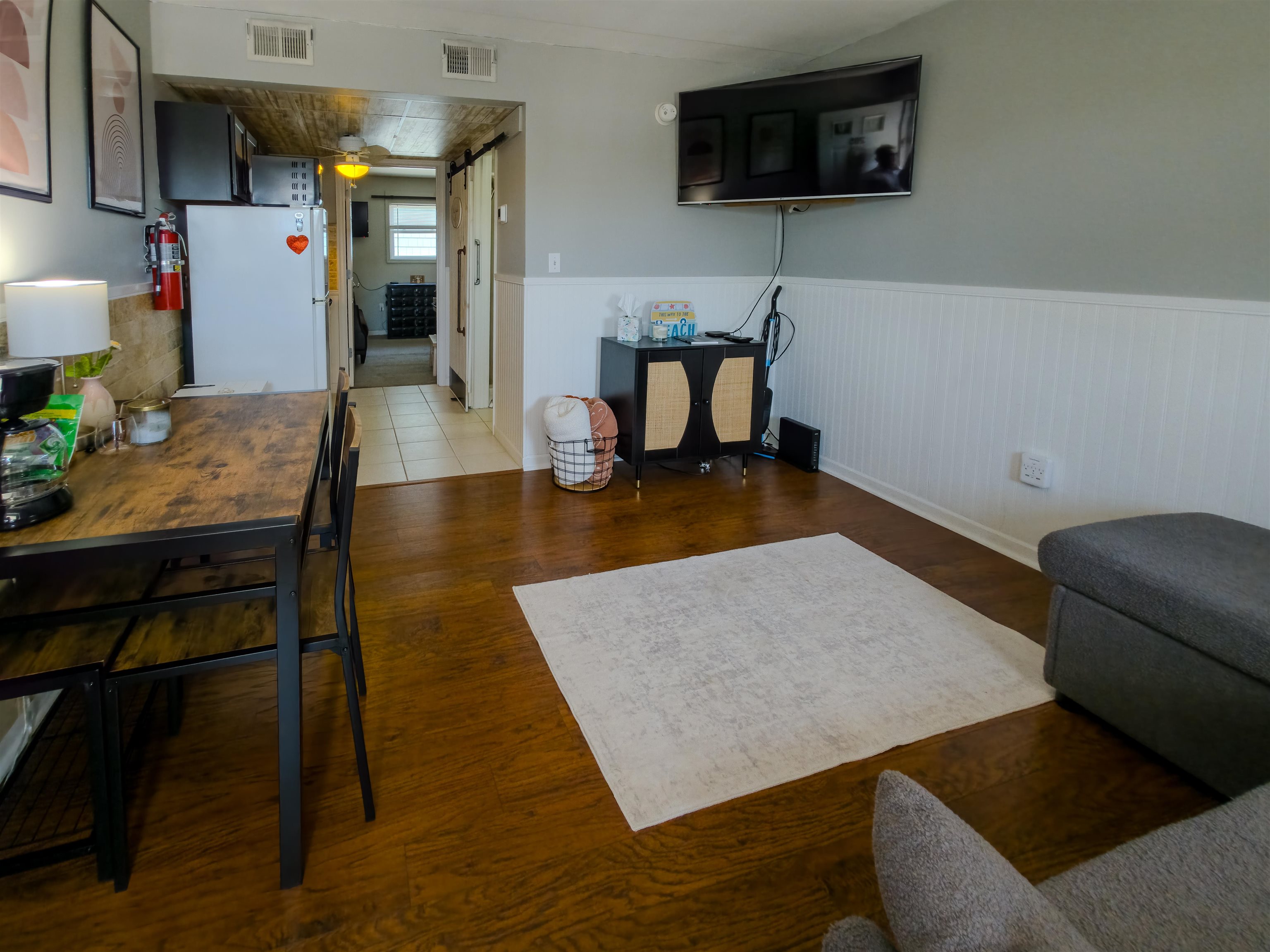 2409 Central Avenue #205, North Wildwood, New Jersey image 2