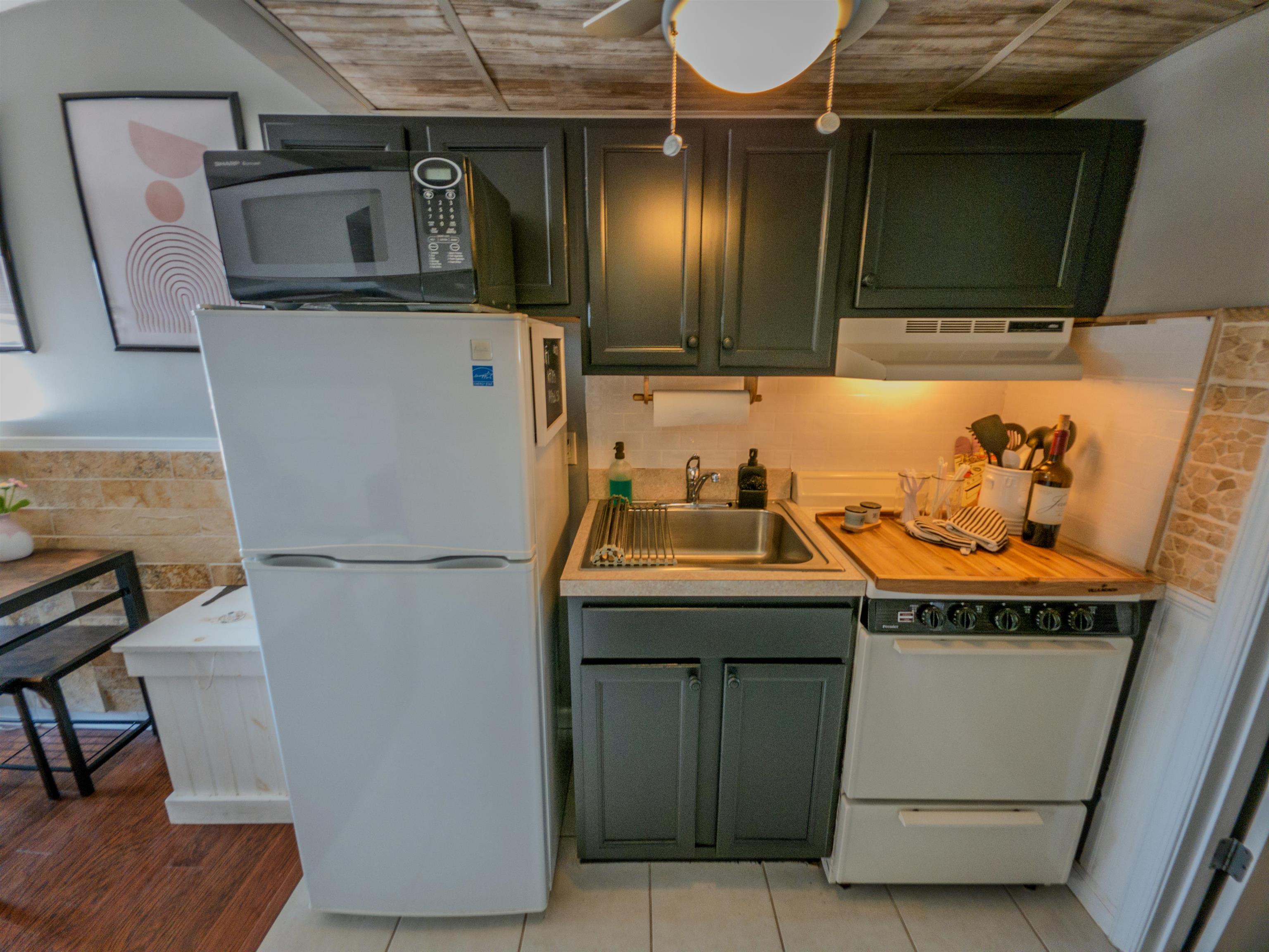 2409 Central Avenue #205, North Wildwood, New Jersey image 5