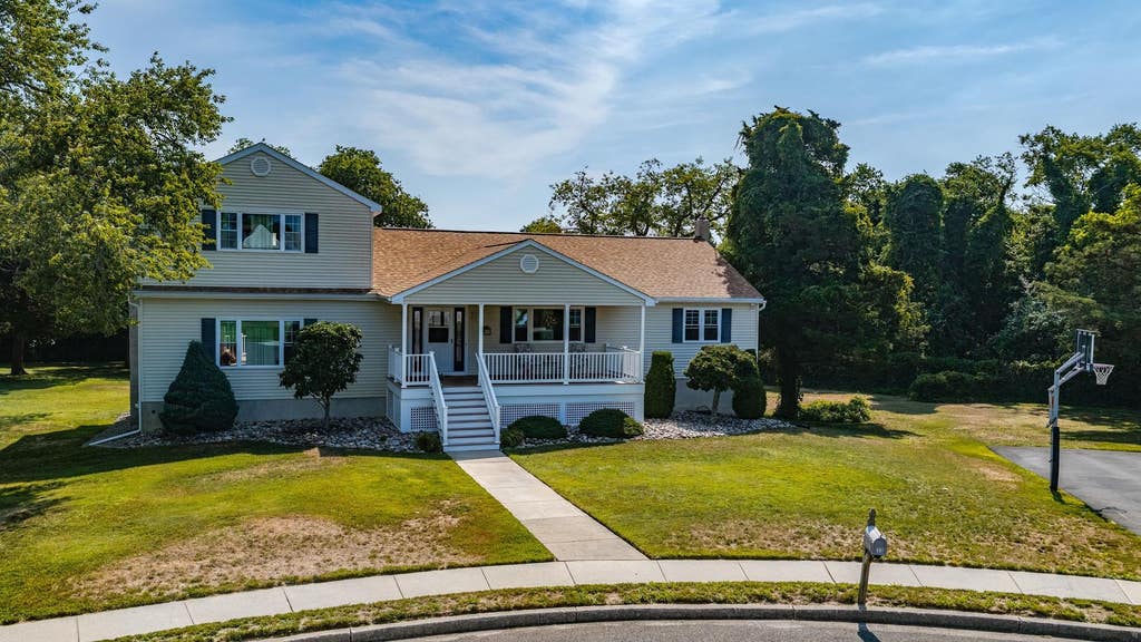 Photo of 11 Lake Corson Lane, Marmora, NJ 08223 (MLS # 262195)