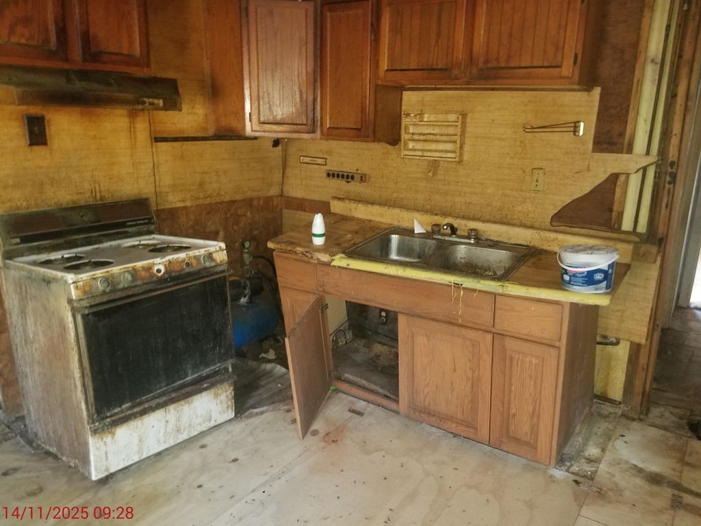 Photo of 109 Sulloway Street, Whitesboro, NJ 08210 (MLS # 253323)