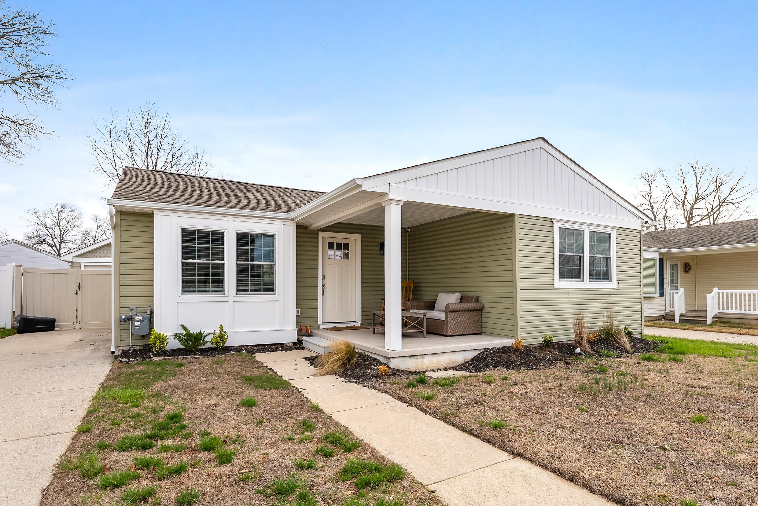 107 Beechwood Avenue, Villas, New Jersey image 1