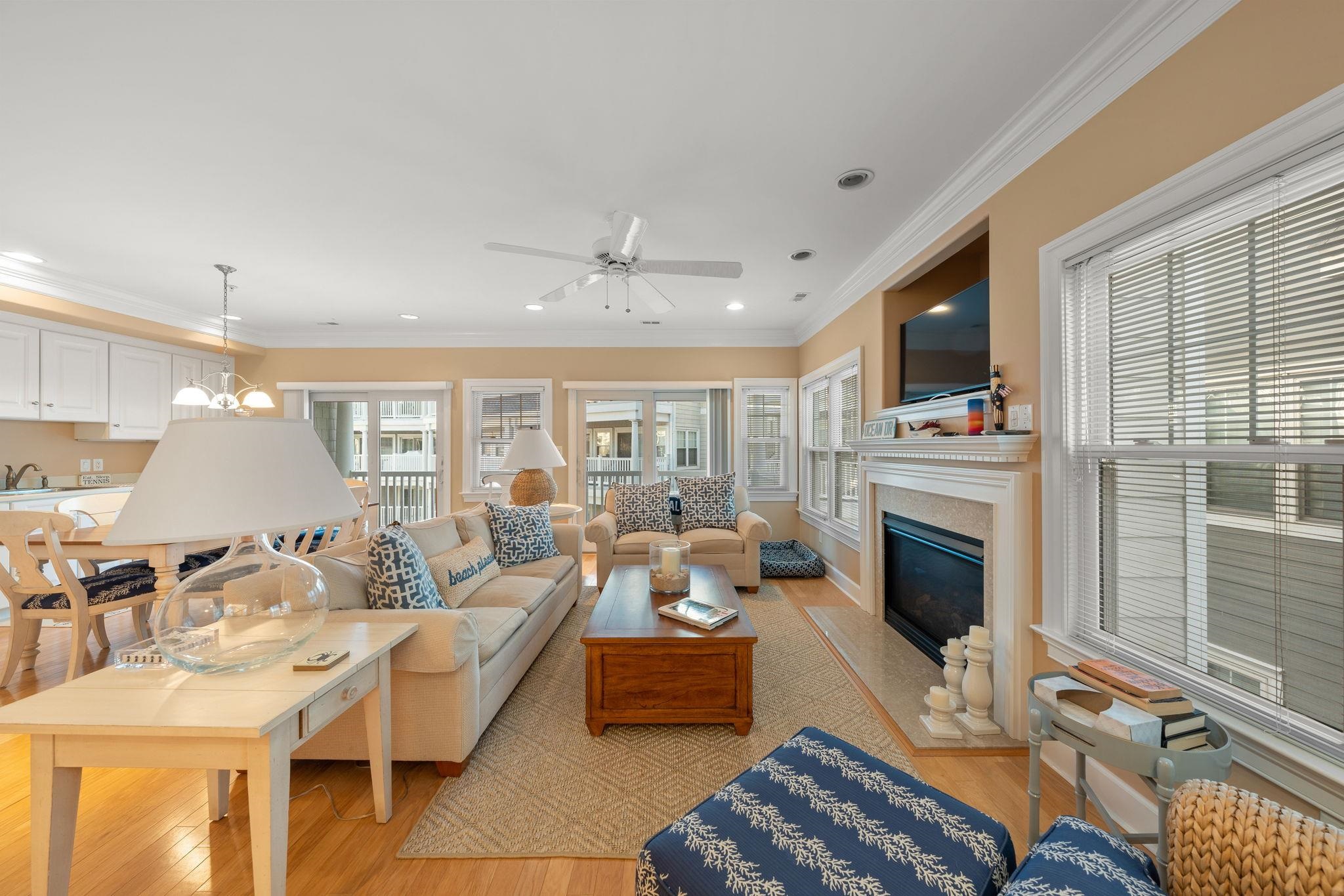 700 Ocean Drive F5