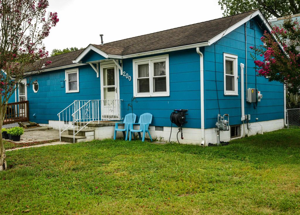 Photo of 200 Alexander Avenue, Villas, NJ 08251 (MLS # 252447)