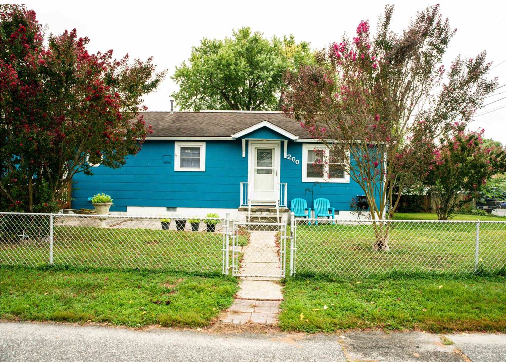 Photo of 200 Alexander Avenue, Villas, NJ 08251 (MLS # 252447)