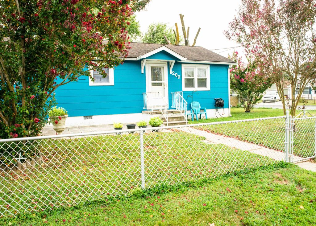 Photo of 200 Alexander Avenue, Villas, NJ 08251 (MLS # 252447)