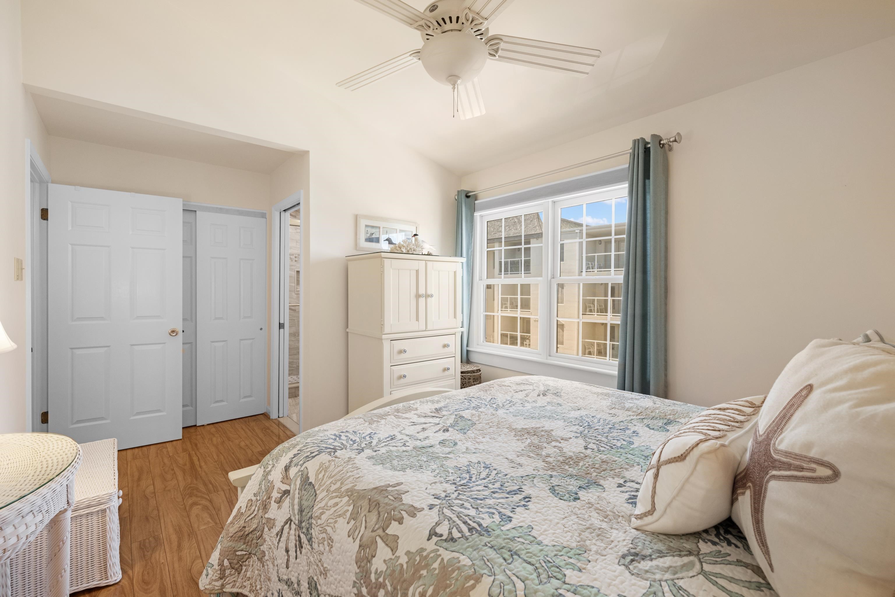 227 Beach Avenue #403, Cape May, New Jersey image 13