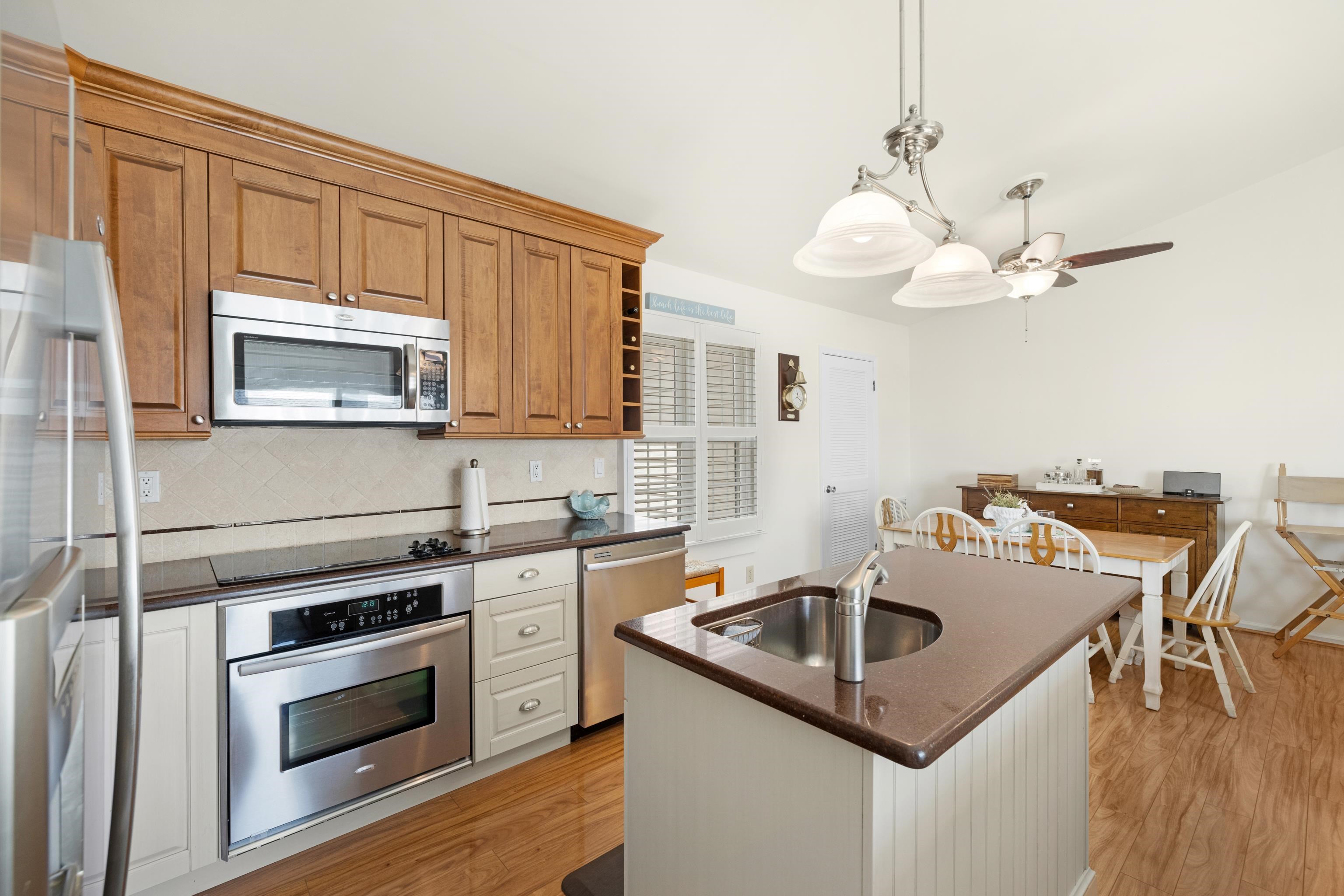 227 Beach Avenue #403, Cape May, New Jersey image 11