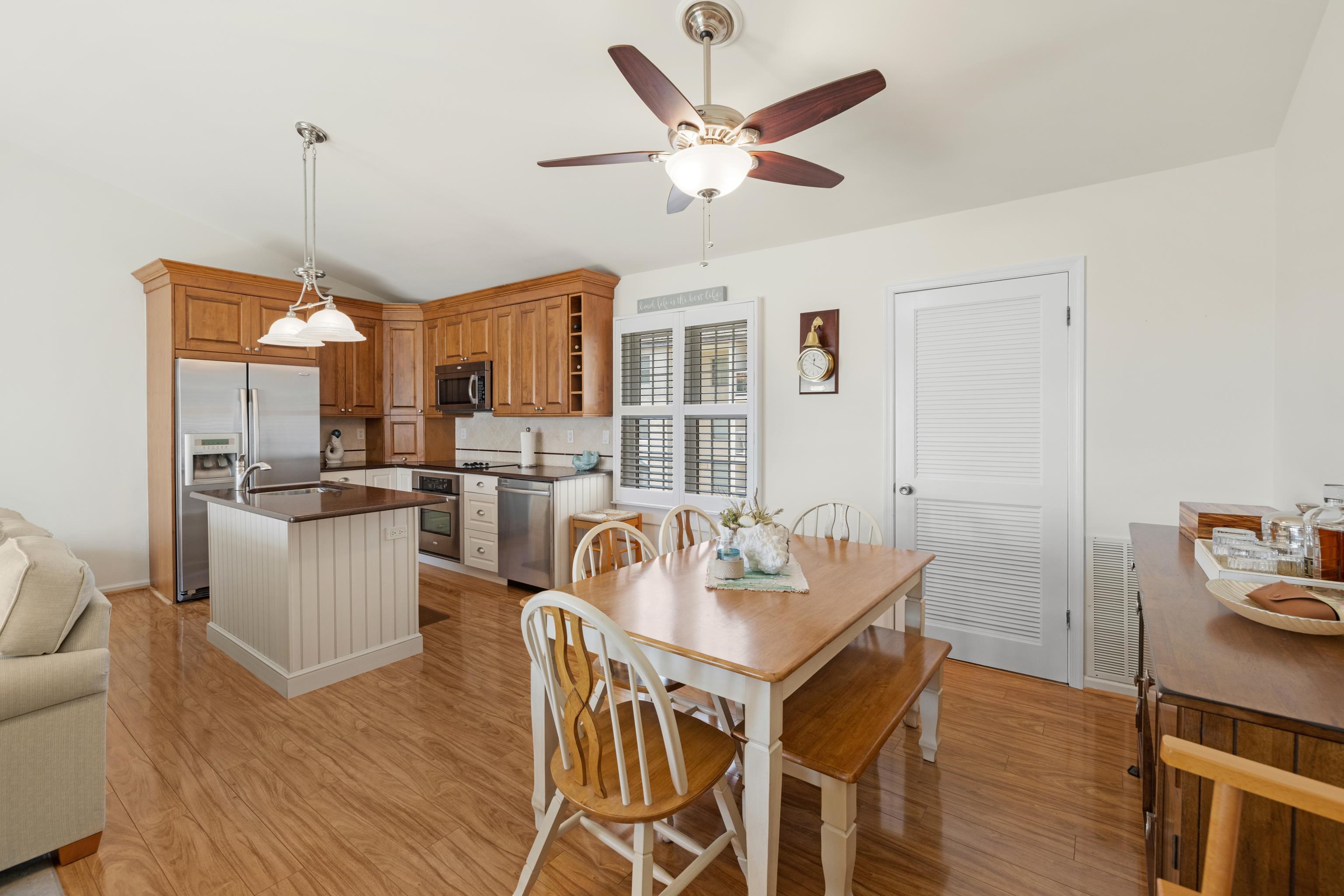 227 Beach Avenue #403, Cape May, New Jersey image 12