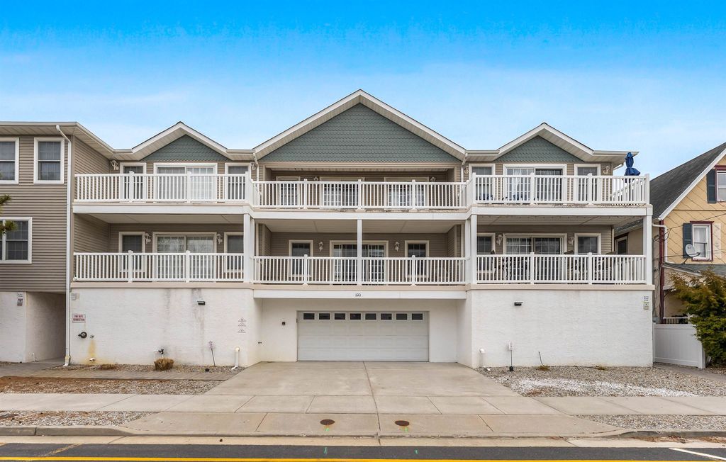 Photo of 109 E Taylor Avenue #E (Front), Wildwood, NJ 08260 (MLS # 260448)