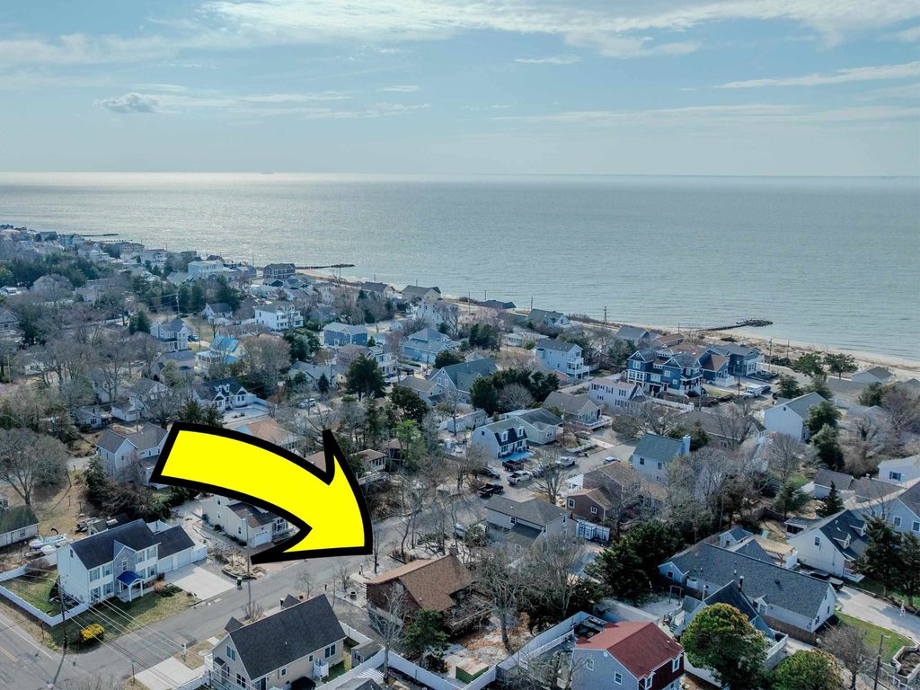 Photo of 17 Fernwood Road, Townbank, NJ 08204 (MLS # 260670)