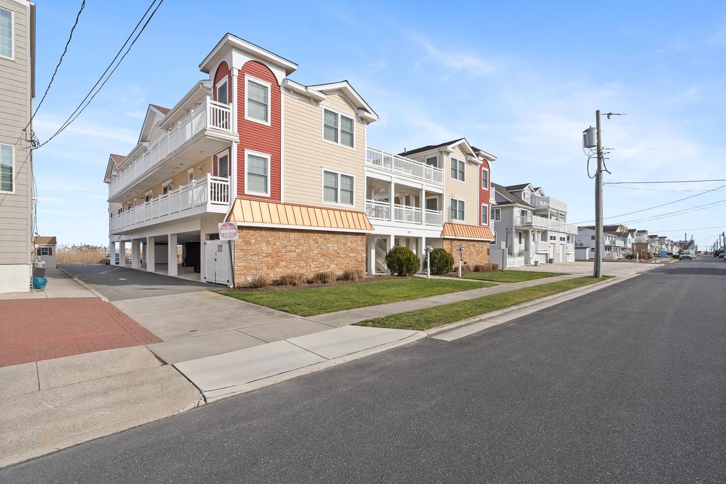 309 56th Street #B5, Sea Isle City, New Jersey image 2