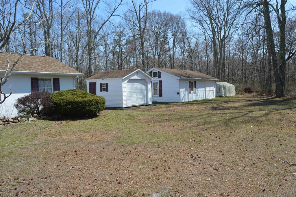 Photo of 3 Springers Mill Road, Cape May Court House, NJ 08210 (MLS # 261033)