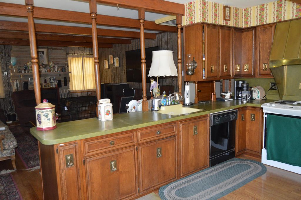 Photo of 3 Springers Mill Road, Cape May Court House, NJ 08210 (MLS # 261033)