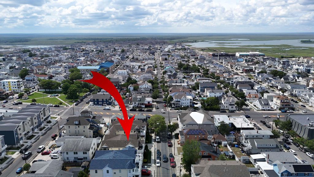 Photo of 110 E Poplar Avenue #103, Wildwood, NJ 08260 (MLS # 261895)