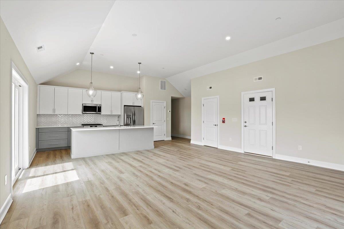 154 E Lincoln Avenue #203, Wildwood, New Jersey image 3