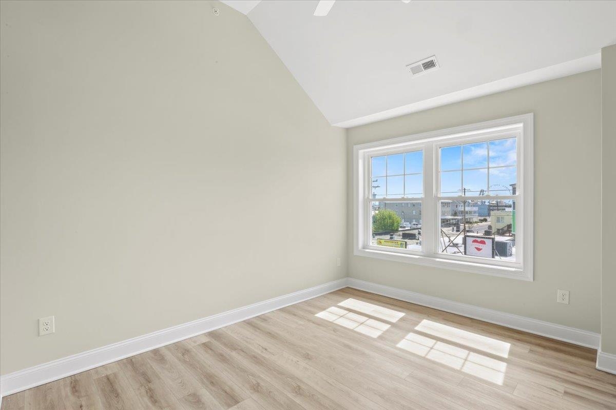 154 E Lincoln Avenue #203, Wildwood, New Jersey image 8