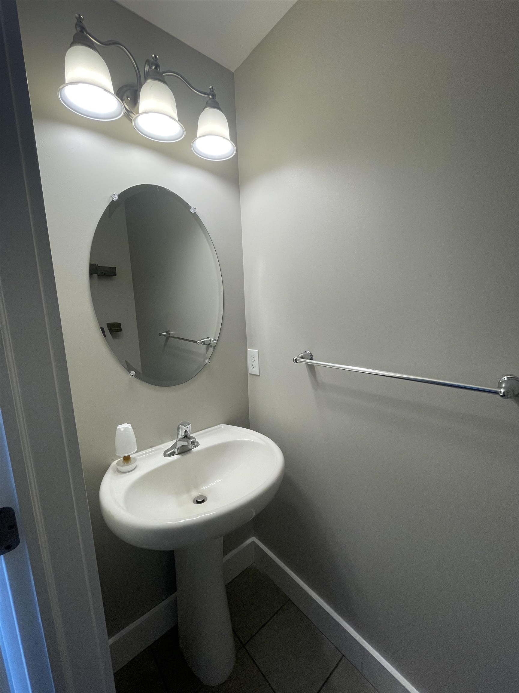 2102 E Oak Road #E2, Vineland, New Jersey image 14