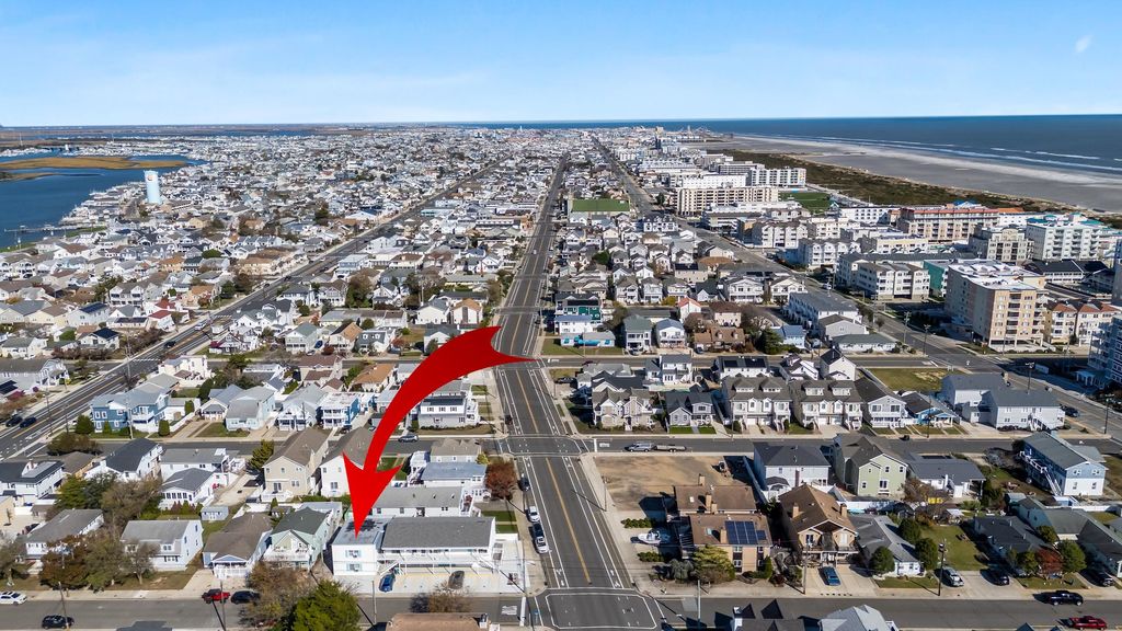 Photo of 7806 Seaview Avenue #4, Wildwood Crest, NJ 08260 (MLS # 260662)